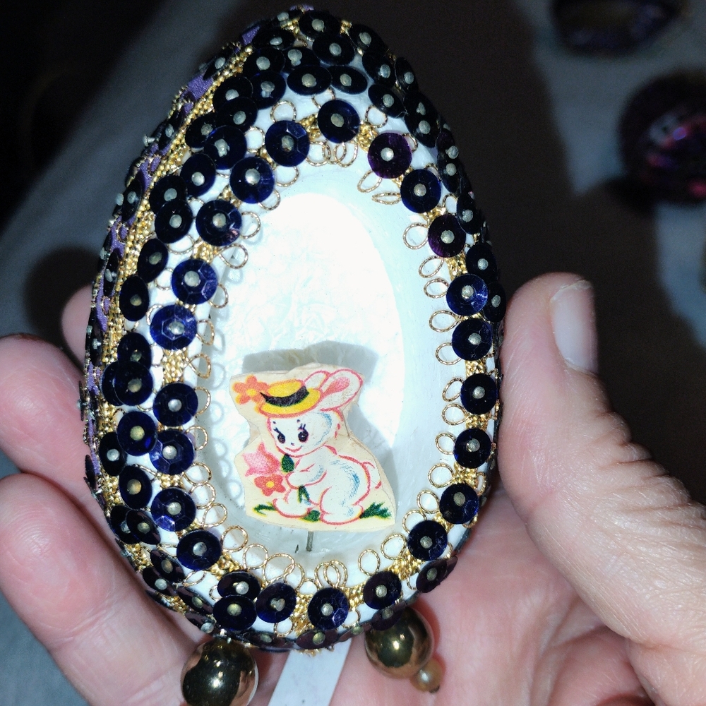 Decorative Handmade Christmas Ornament / Beaded Easter Eggs Vintage Lot Of 9 - Picture 10 of 14